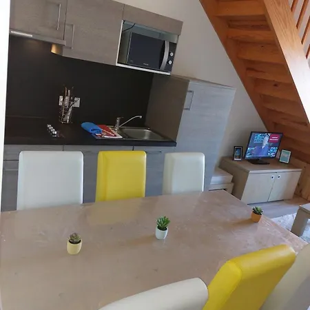 Appartement Superbe Duplex A Avec Piscine, Parking Prive Et Ocean A Pied *