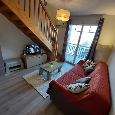 Superbe Duplex A Avec Piscine, Parking Prive Et Ocean A Pied *